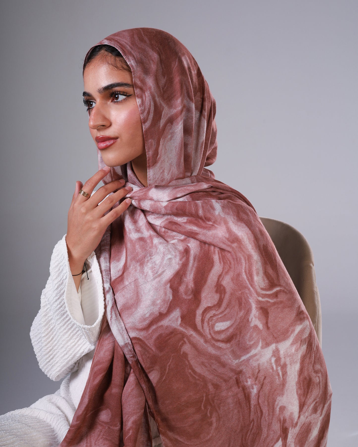 Marble Modal - Red