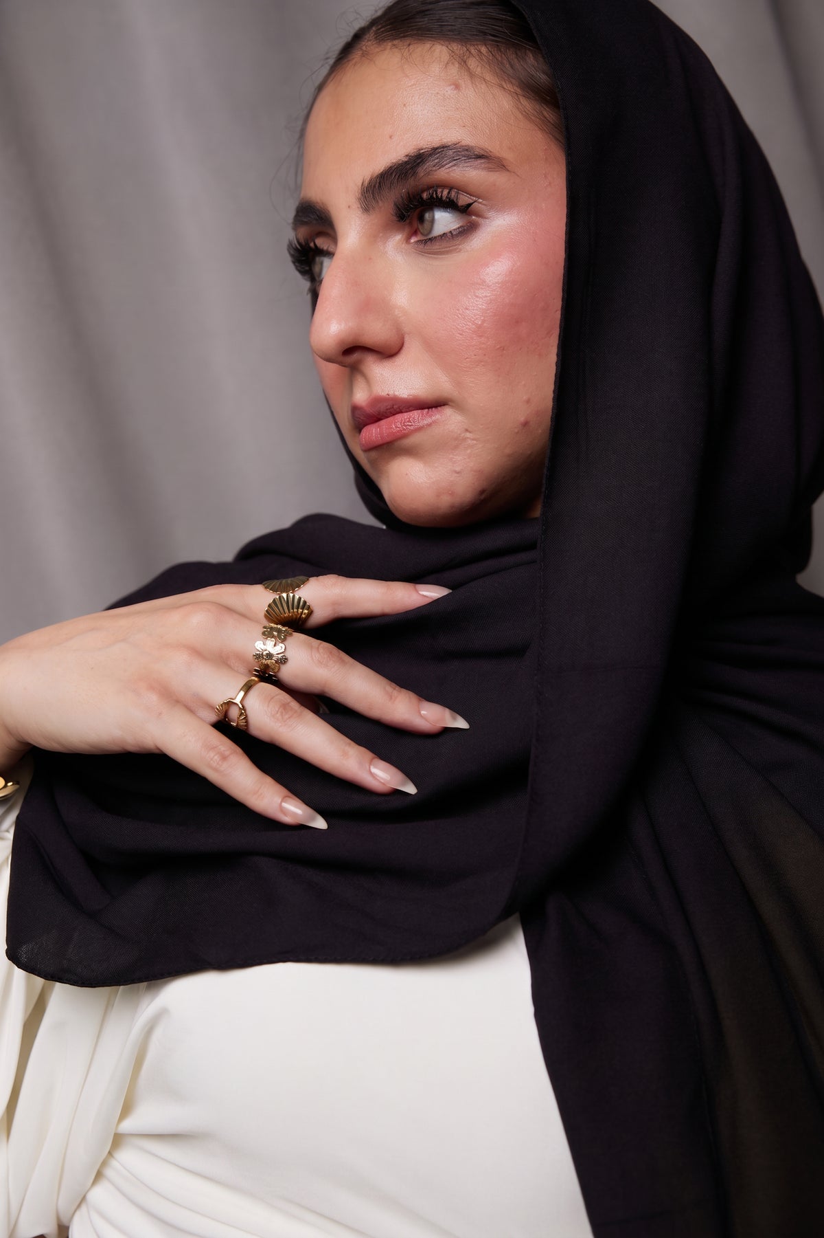 Black Modal Elegance